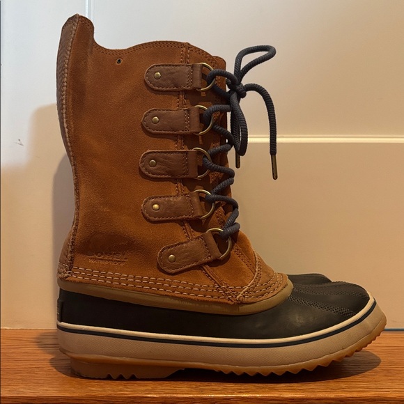 Sorel Joan of Arctic tall lace up waterproof boots in camel brown - Picture 1 of 16